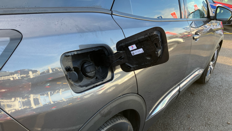 Peugeot 3008 1.6 Hybrid 225 Allure 5dr e-EAT8 Estate